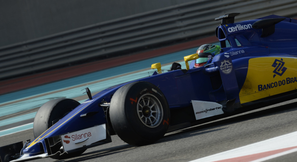 TEST ABU DHABI F1/2015